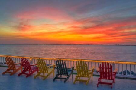 Вилла The Hemingway Subtropical Luxury On The Tampa Bay Экстерьер фото