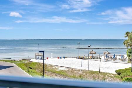 Вилла The Hemingway Subtropical Luxury On The Tampa Bay Экстерьер фото