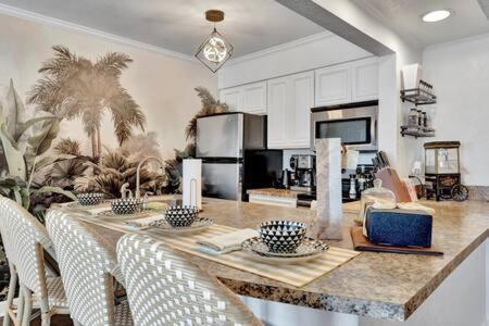 Вилла The Hemingway Subtropical Luxury On The Tampa Bay Экстерьер фото